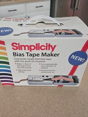 RARE BRAND NEW SIMPLICITY CUSTOM BIAS TAPE MAKER MACHINE